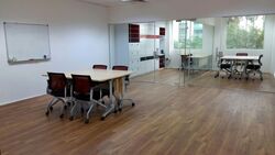 Burlington Square (D7), Office #570479111